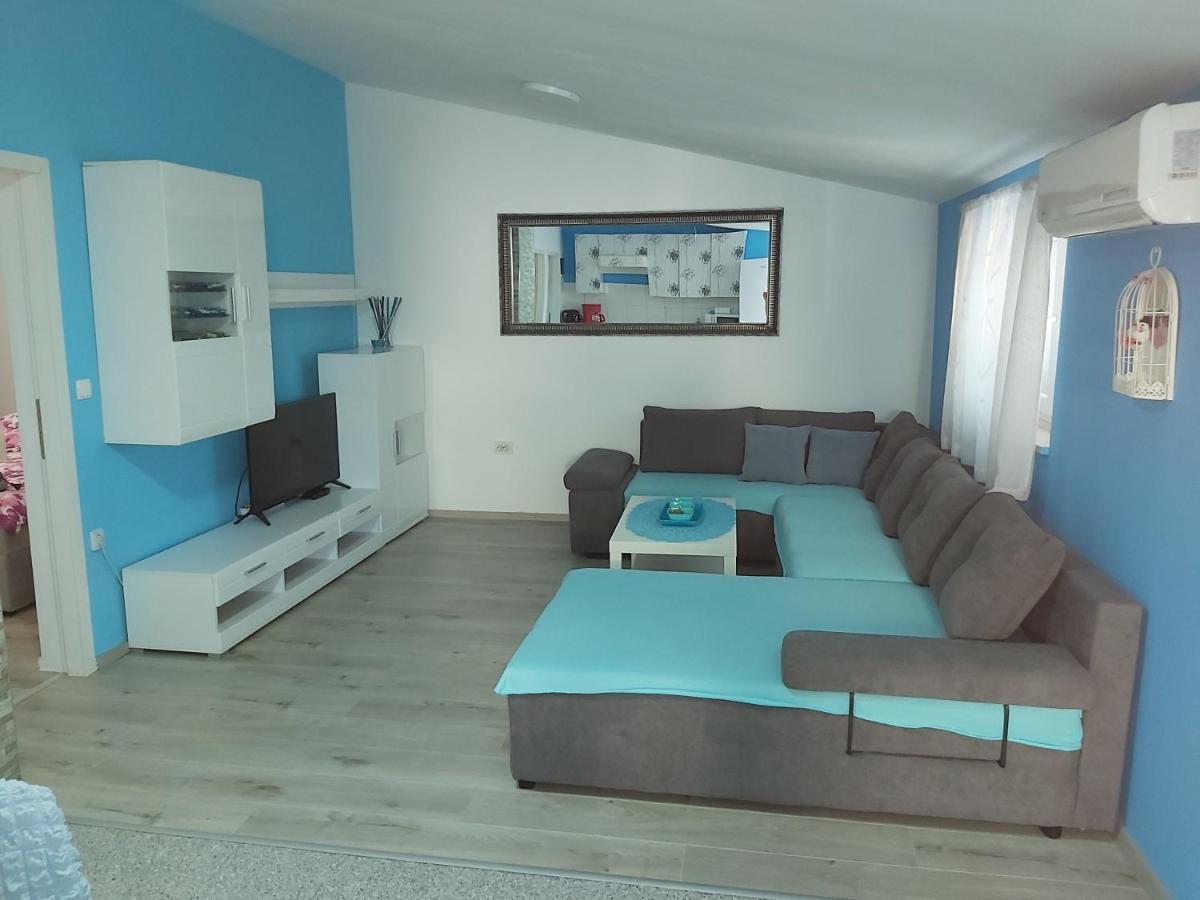 Apartman Ana Штинян Екстер'єр фото
