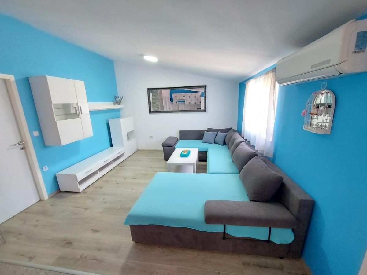 Apartman Ana Штинян Екстер'єр фото